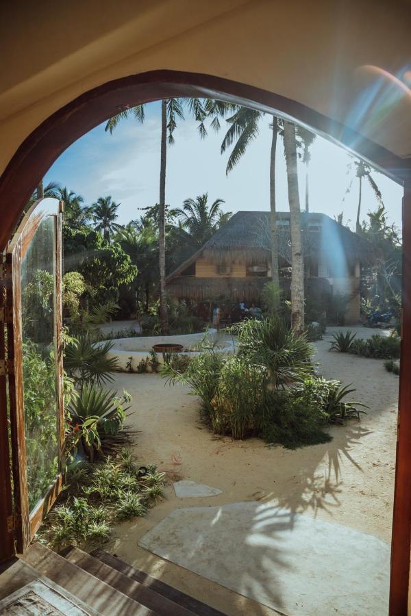 Vedya Boutique Hostel เจเนอรัลลูนา ภายนอก รูปภาพ