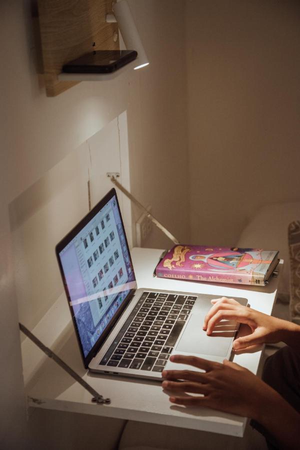 Vedya Boutique Hostel เจเนอรัลลูนา ภายนอก รูปภาพ