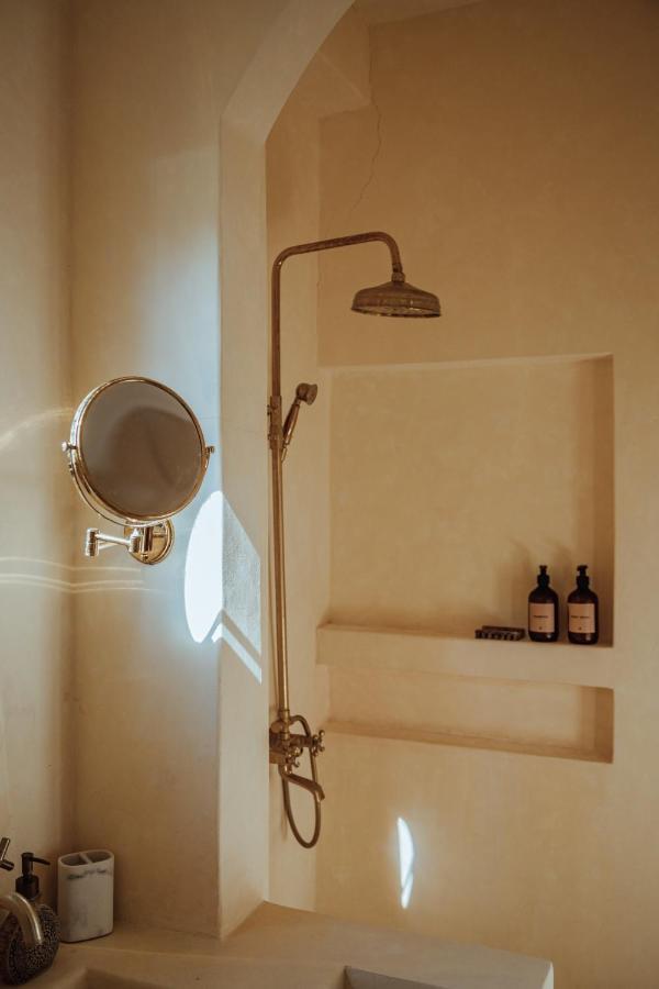 Vedya Boutique Hostel เจเนอรัลลูนา ภายนอก รูปภาพ